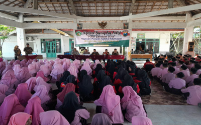 Ngobrol Bareng Pak Polisi dengan Tema